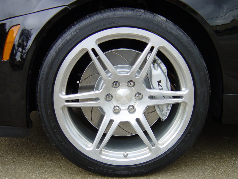 wheels_mallett_ctsv_brushed_800.jpg